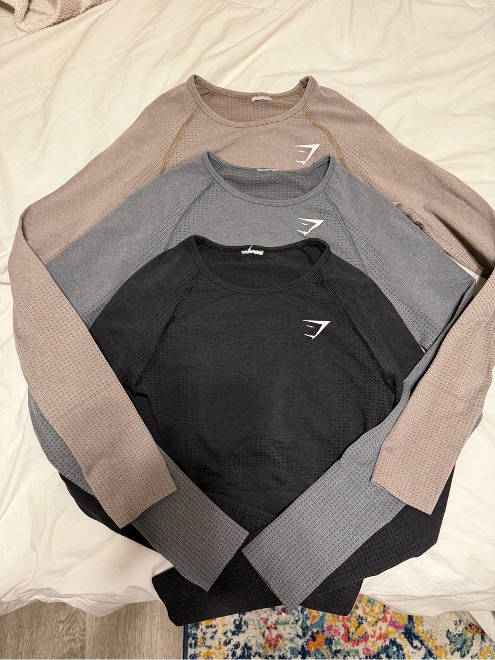 Gymshark Women’s Long Sleeve Seamless Crew - Black, Gray, Taupe